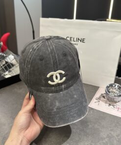 CHANELシャネル上質インポートウール×本牛革ダブルC暗紋 ベースボールキャップCHANEL-42