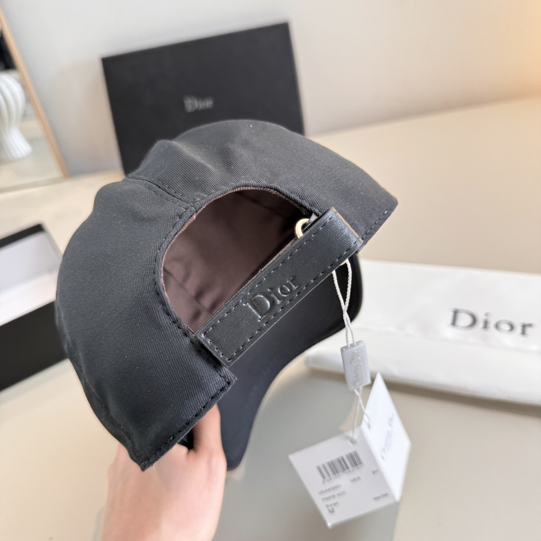 Christian Diorクリスチャンディオール キャンバス×本牛革ベースボールキャップ DIOR-0618 - 画像 (5)