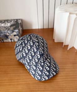 Alternative view of Christian Diorクリスチャンディオール キャンバス×本牛革ベースボールキャップ DIOR-0605