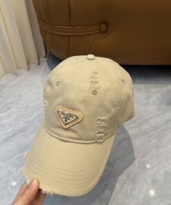 PRADAプラダ ストリートスタイルクラシック・キャップバケットハットPRADA26-33