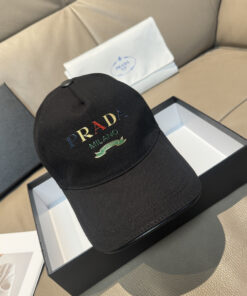 Alternative view of PRADAプラダ ストリートスタイルクラシック・キャップバケットハットPRADA26-27