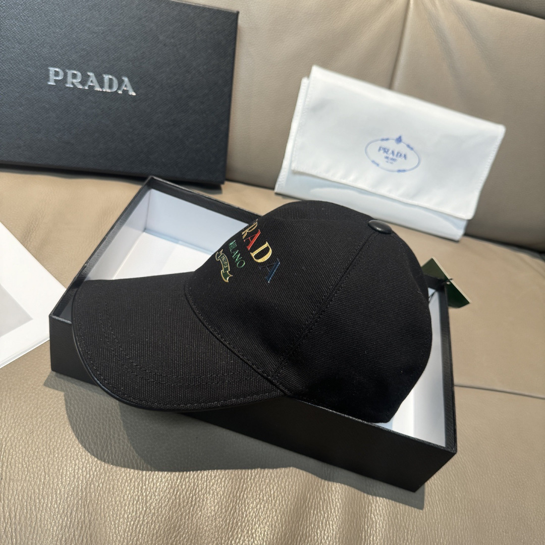 PRADAプラダ ストリートスタイルクラシック・キャップバケットハットPRADA26-27 - 画像 (3)