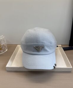 PRADAプラダ ストリートスタイルクラシック・キャップバケットハットPRADA26-20