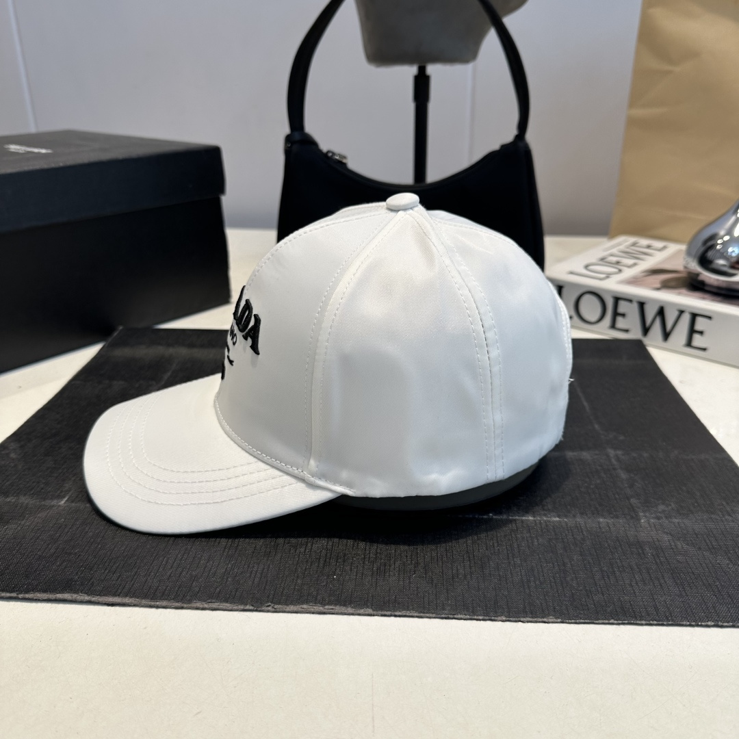 PRADAプラダ ストリートスタイルクラシック・キャップバケットハットPRADA26-12 - 画像 (4)