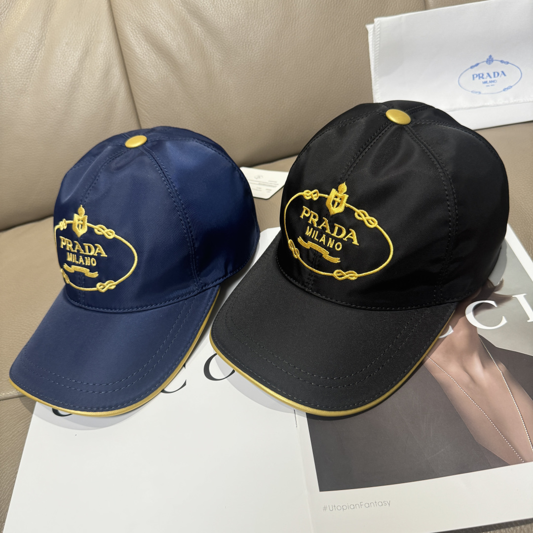 PRADAプラダ ストリートスタイルクラシック・キャップバケットハットPRADA26-11