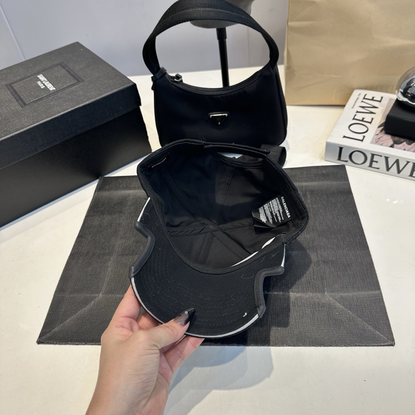 Balenciagaバレンシアガ バケットハットプレミアム・ベースボールキャップBalenciaga-2618 - 画像 (8)