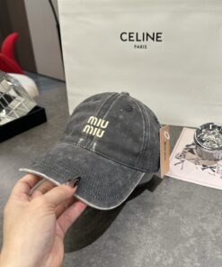 Alternative view of MiuMiuミュウミュウ サンバイザー ベースボールキャップ ワークキャップバケットハットダメージ加工キャップmiumiu643