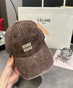 MiuMiuミュウミュウ サンバイザー ベースボールキャップ ワークキャップバケットハットダメージ加工キャップmiumiu642
