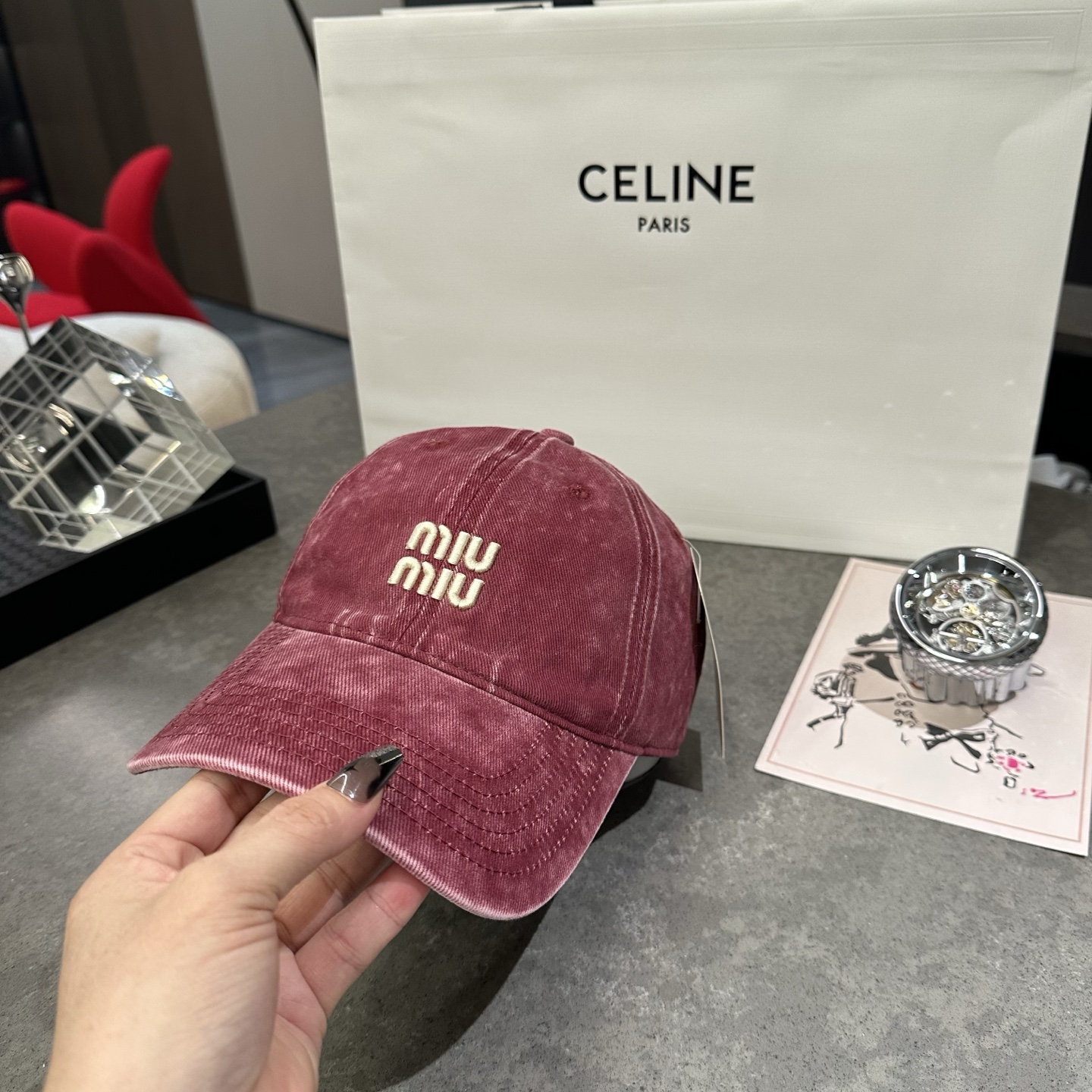 MiuMiuミュウミュウ サンバイザー ベースボールキャップ ワークキャップバケットハットダメージ加工キャップmiumiu641