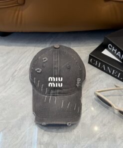 MiuMiuミュウミュウ サンバイザー ベースボールキャップ ワークキャップバケットハットダメージ加工キャップmiumiu623