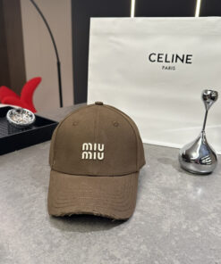 MiuMiuミュウミュウ サンバイザー ベースボールキャップ ワークキャップバケットハットダメージ加工キャップmiumiu621