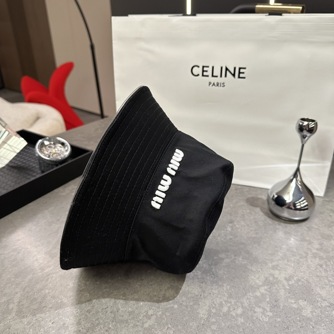 MiuMiuミュウミュウ サンバイザー ベースボールキャップ ワークキャップバケットハットダメージ加工キャップmiumiu616 - 画像 (4)