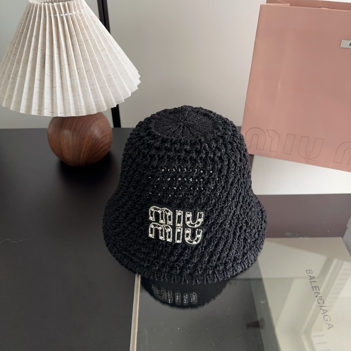 MiuMiuミュウミュウ サンバイザー ベースボールキャップ ワークキャップバケットハットダメージ加工キャップmiumiu605