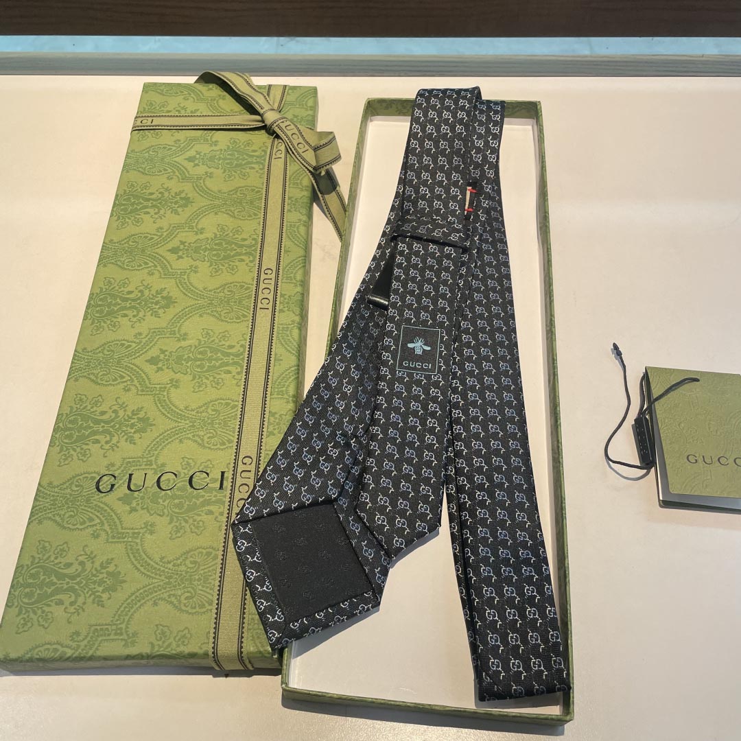 GUCCIグッチ最高峰シルク クラシック 小Gロゴ ジャガード ネクタイ 手縫い仕立て545078 4E002-16 - 画像 (3)