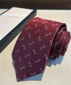 GUCCIグッチ最高峰シルク クラシック 小Gロゴ ジャガード ネクタイ 手縫い仕立て545078 4E002-13