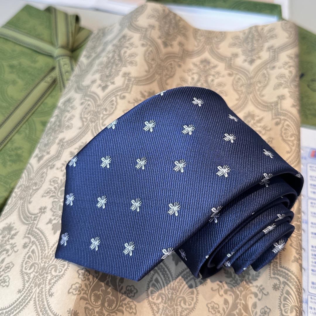 GUCCIグッチ最高峰シルク クラシック 小Gロゴ ジャガード ネクタイ 手縫い仕立て545078 4E002-10 - 画像 (3)