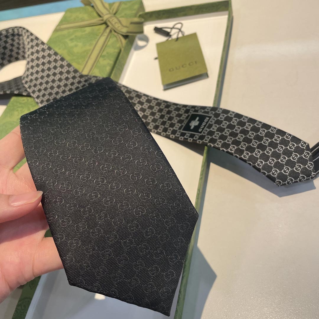 GUCCIグッチ最高峰シルク クラシック 小Gロゴ ジャガード ネクタイ 手縫い仕立て545078 4E002-9 - 画像 (3)
