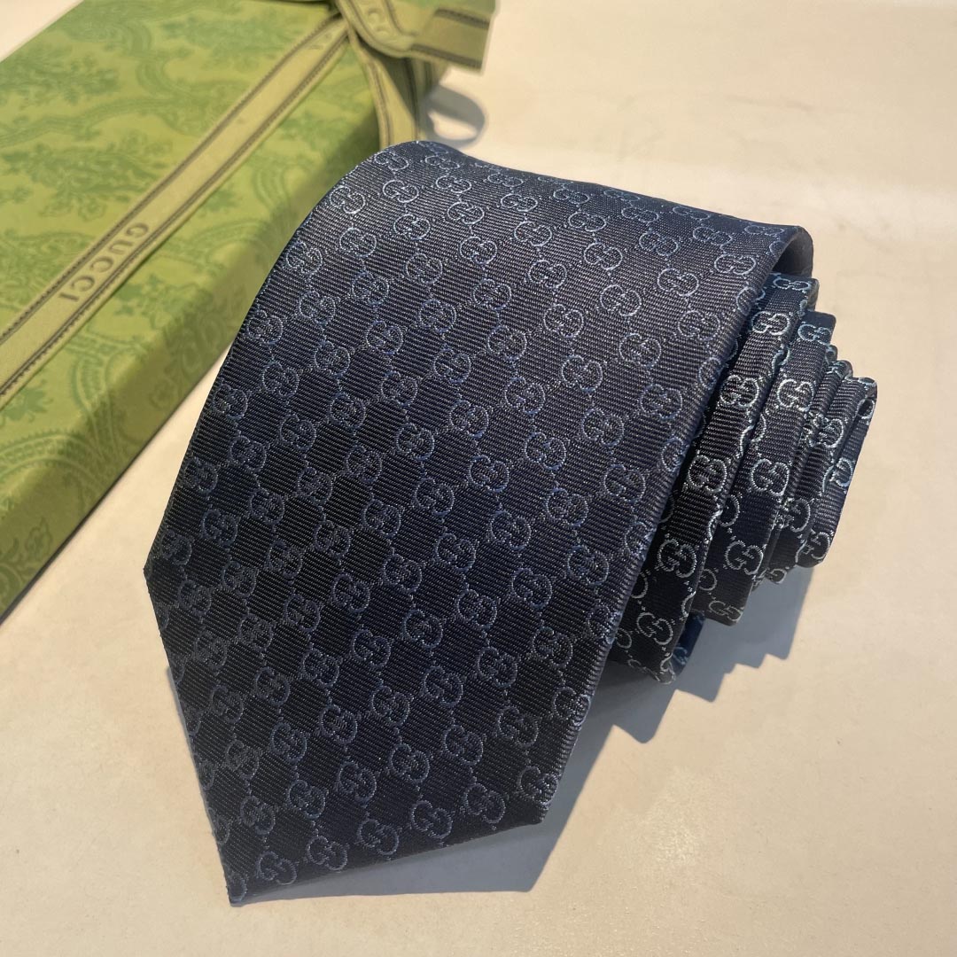 GUCCIグッチ最高峰シルク クラシック 小Gロゴ ジャガード ネクタイ 手縫い仕立て545078 4E002-6
