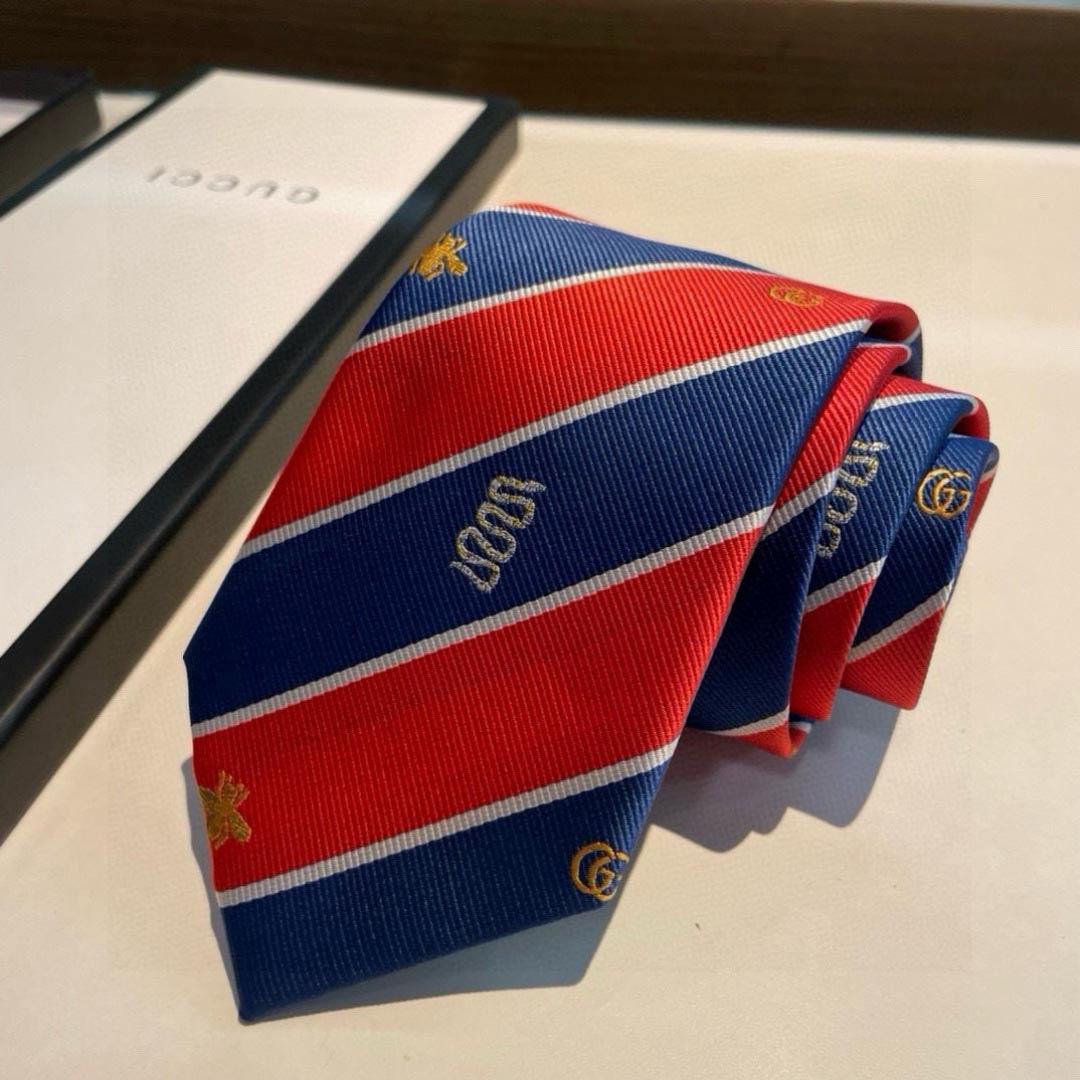 GUCCIグッチ最高峰シルク クラシック 小Gロゴ ジャガード ネクタイ 手縫い仕立て545078 4E002-3