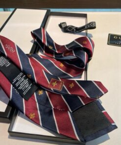 Alternative view of GUCCIグッチ最高峰シルク クラシック 小Gロゴ ジャガード ネクタイ 手縫い仕立て545078 4E002