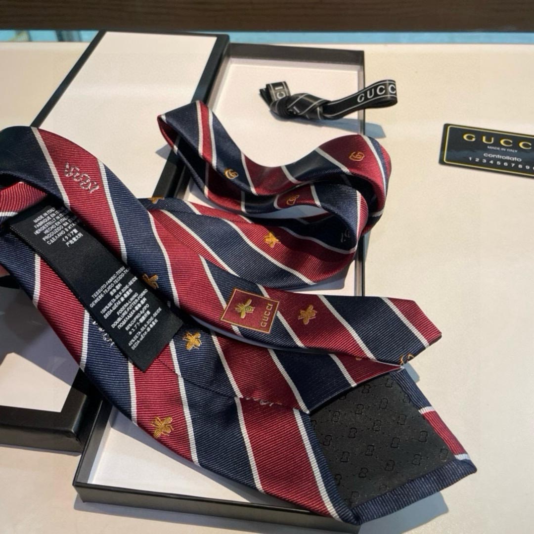 GUCCIグッチ最高峰シルク クラシック 小Gロゴ ジャガード ネクタイ 手縫い仕立て545078 4E002 - 画像 (2)
