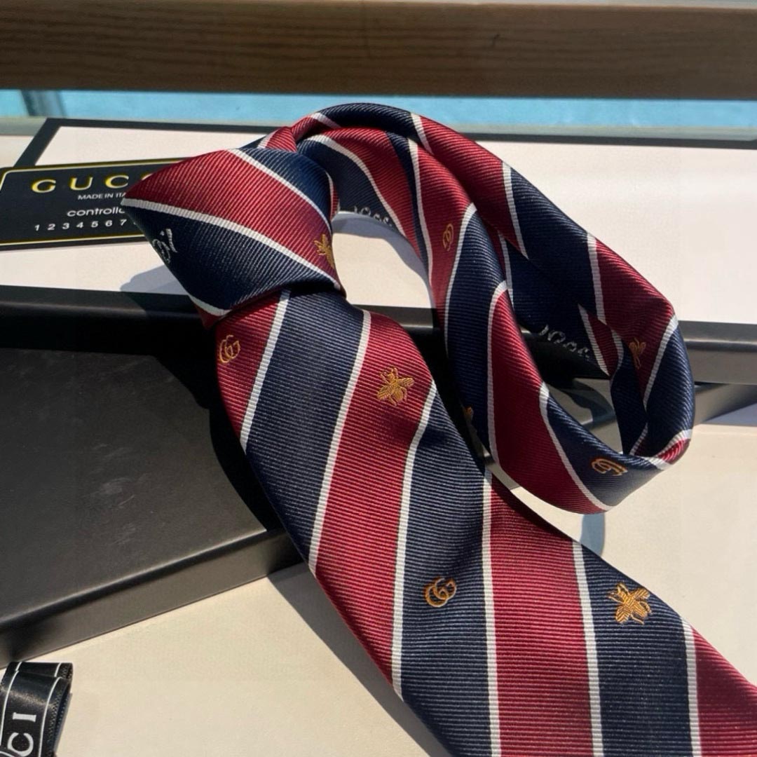 GUCCIグッチ最高峰シルク クラシック 小Gロゴ ジャガード ネクタイ 手縫い仕立て545078 4E002 - 画像 (5)