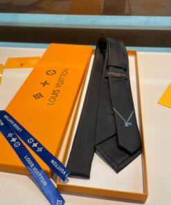 Alternative view of 最高峰ルイヴィトンLouis Vuittonシルク クラシック ジャガード ネクタイ M90739-13