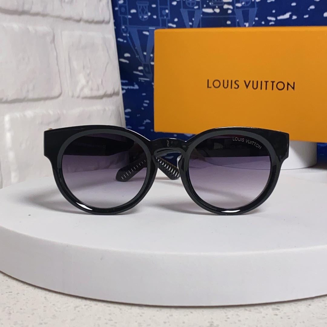 Louis Vuittonルイヴィトンスポーツサングラス偏光・UVカット軽量フィットドライブアウトドア男女兼用Vuitton2624