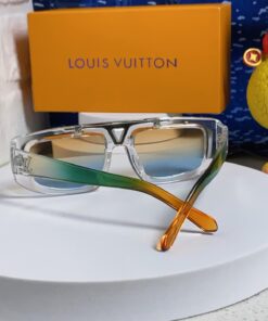 Alternative view of Louis Vuittonルイヴィトンスポーツサングラス偏光・UVカット軽量フィットドライブアウトドア男女兼用Vuitton2610
